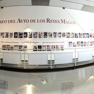 49204956_1831446553648095_8137145541789220864_n